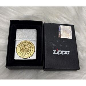 Zippo "United‎ States Army Logo" Lighter, Street Chrome Finish With Box
